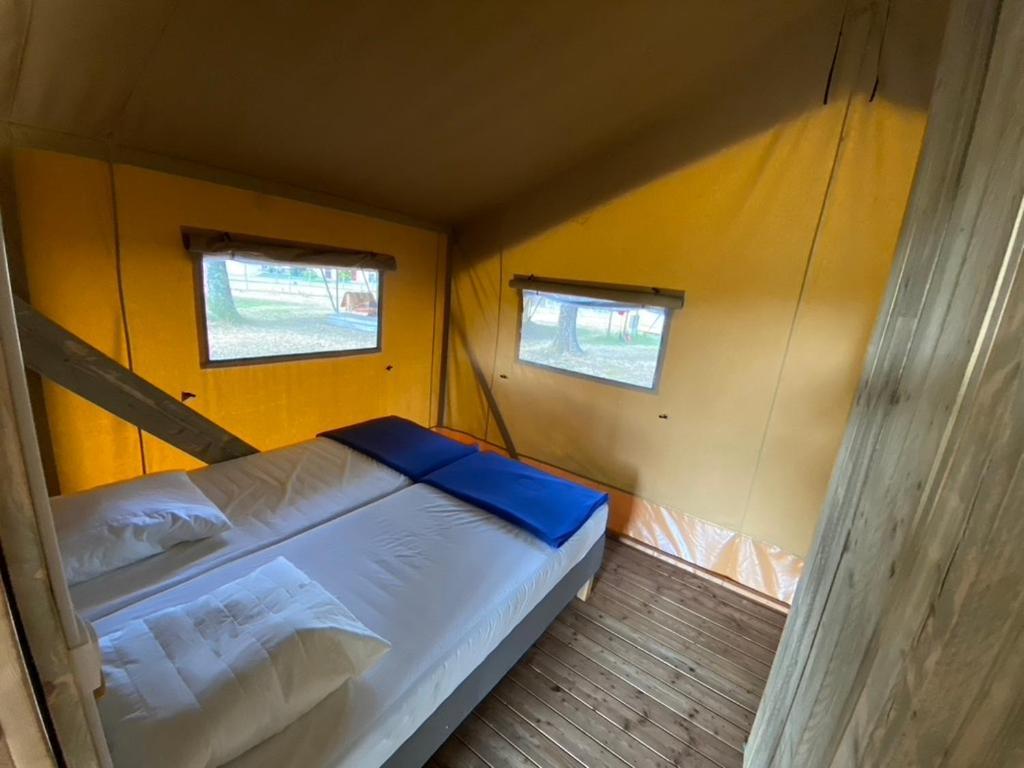 Camping La Kahute - Tente Lodge Au Coeur De La Foret Carcans Exteriér fotografie