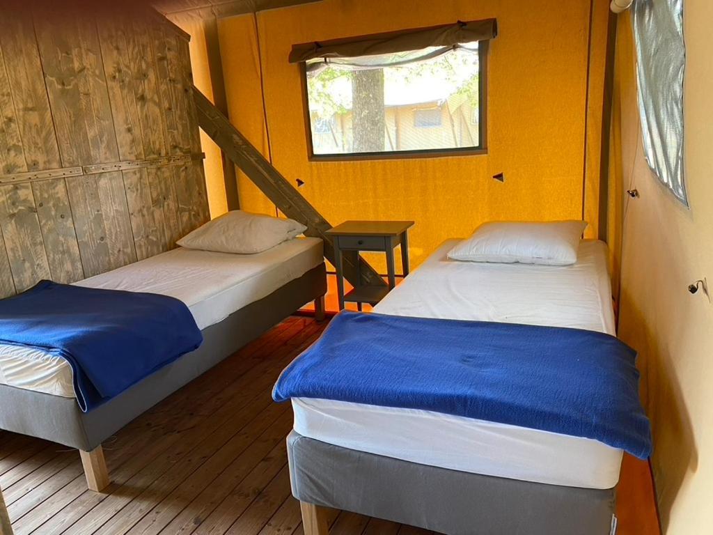 Camping La Kahute - Tente Lodge Au Coeur De La Foret Carcans Exteriér fotografie