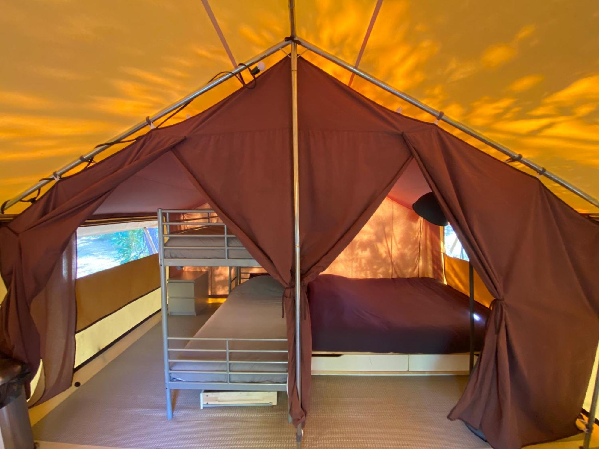 Camping La Kahute - Tente Lodge Au Coeur De La Foret Carcans Exteriér fotografie