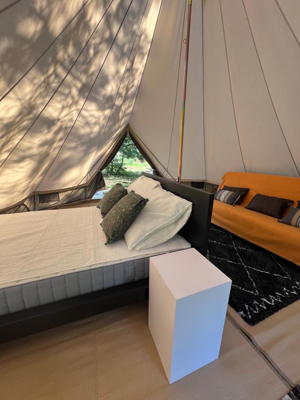 Camping La Kahute - Tente Lodge Au Coeur De La Foret Carcans Exteriér fotografie